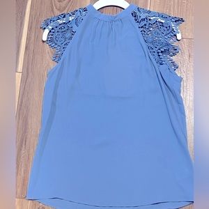 Express work tank with lace sleeves